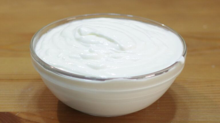 top-7-best-substitute-for-creme-fraiche-in-cooking