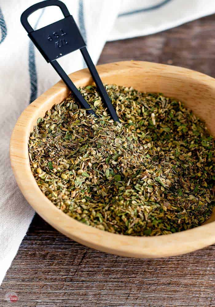 top-12-best-substitute-for-italian-seasoning-in-a-recipe