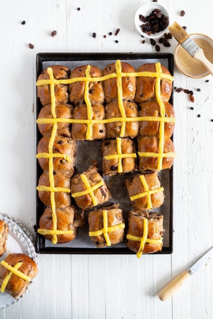 Easy Homemade Gluten Free Hot Cross Buns Recipe