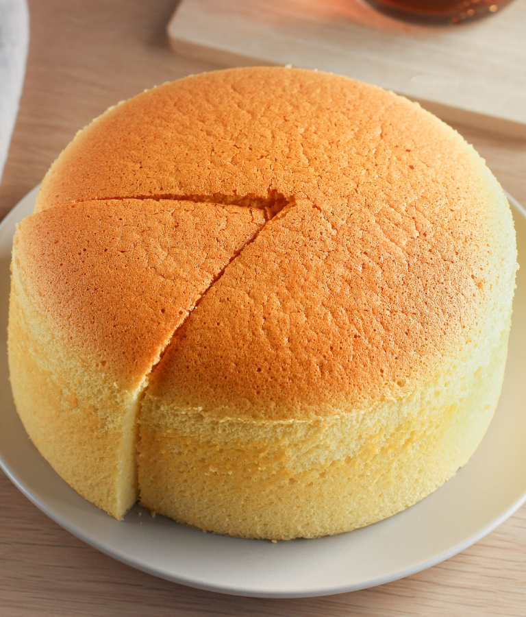 Simple & Perfect Sponge Cake Recipe