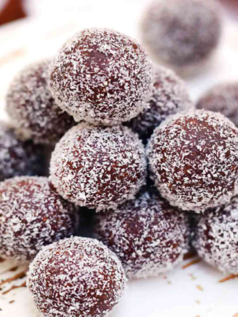 Easy Traditional Rum Balls without Rum Recipe
